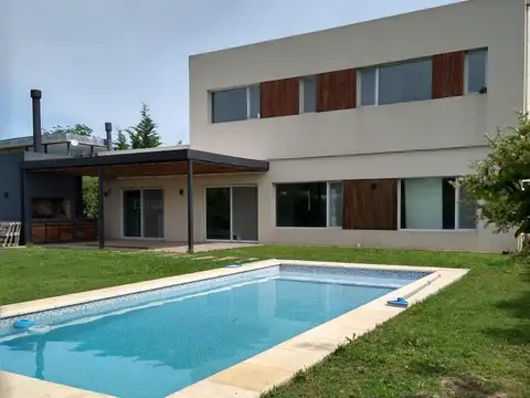 CASA EN VENTA BARRIO SAN MATIAS\u002DMAROTO PROPIEDADES