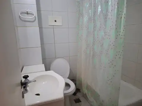 José Andrés Pacheco De Melo 1900, Piso 2