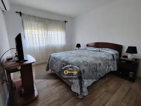 Depto Tipo Casa en Venta con 1 cocheras