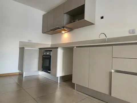 Departamento en Alquiler con 1 cocheras