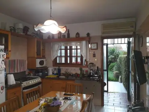 AMANCIO ALCORTA 1400