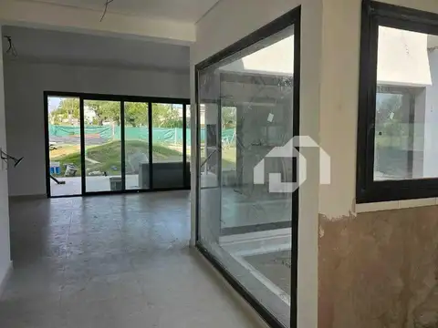 Casa en Alquiler A Estrenar