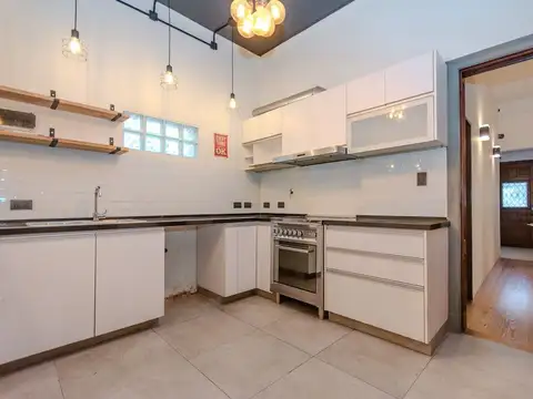 Depto Tipo Casa en Venta de 4 ambientes