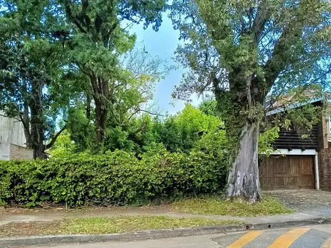 Lote / Terreno en Venta de 400 m² - Excelente Ubicación en Martínez