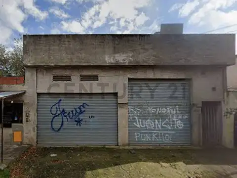 VENTA DE LOTE  CON  LOCALES