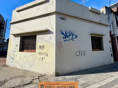 Casa 4 ambientes con 1 baño