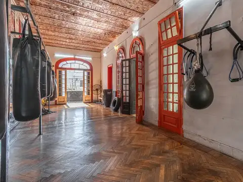 EDIFICIO EN BLOQUE EN VENTA EN CABALLITO C/RENTAS