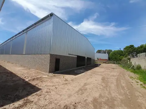Galpon en Alquiler A Estrenar
