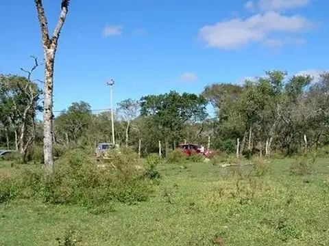 Terreno en Venta en Paso De La Patria, USD 1