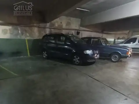 Cochera en Venta  en Castro Barros