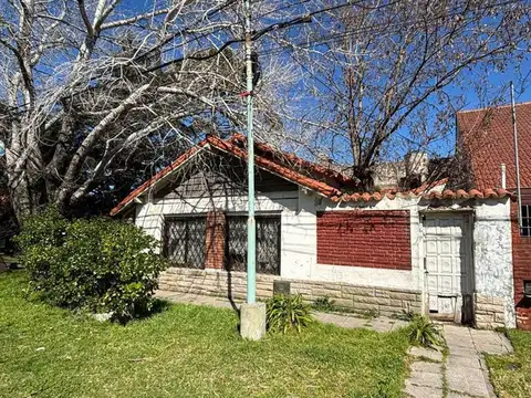 Casa a reciclar en Zona Constitución