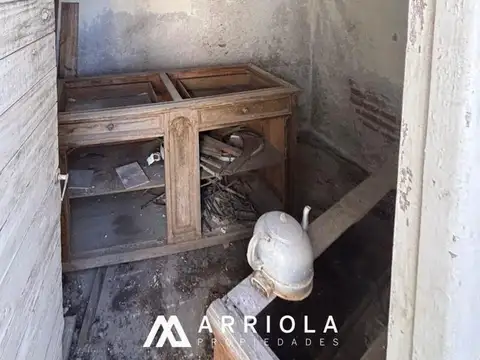 Casa a reciclar en Zona Constitución