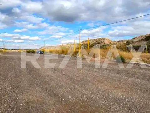 Lote en Esquina 592m2 Prima Terra - Apto Comercial