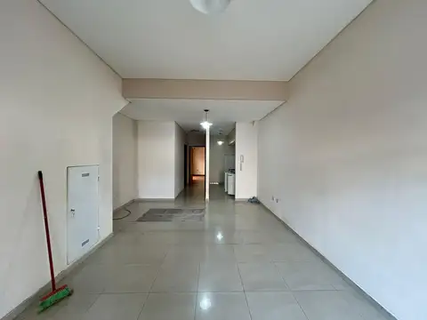 Depto Tipo Casa en Venta en Liniers, USD 115.000