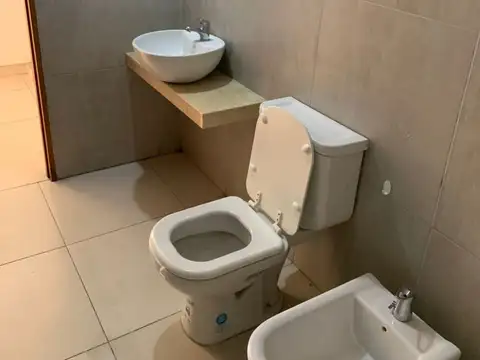 MONOAMBIENTE EN ALQUILER - AV SIRIA 1200