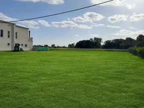 LOTE EN VENTA LA PROVIDENCIA CANNING FONDO AL GOLF