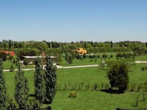 Terreno en Venta en Campana, USD 30.000