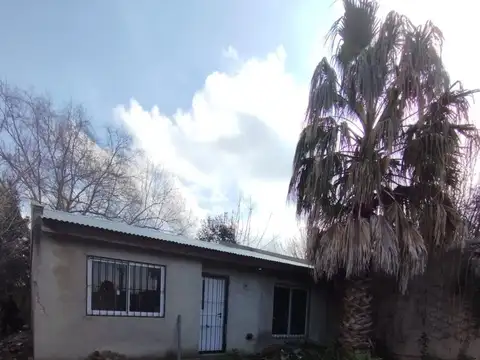 Terreno con casa a terminar. Excelente oportunidad