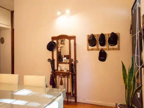 Depto Tipo Casa 5 ambientes con 2 baños