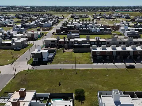 Lote En Venta Colinas De Manantiales Manzana 81 Lote 6