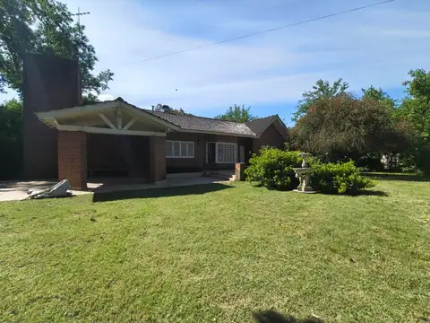 Casa en Venta con 1 cochera