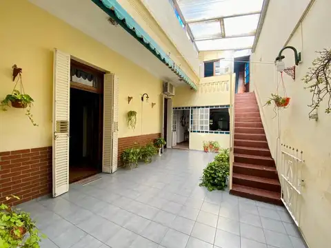 Depto Tipo Casa en Venta de 3 dormitorios