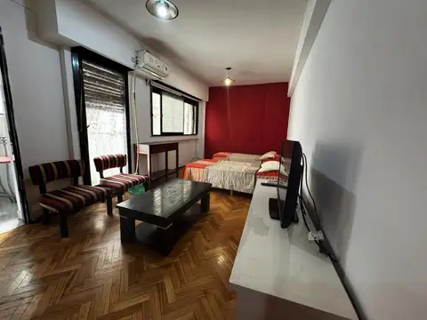 Paseo Colon 1100, Piso 7