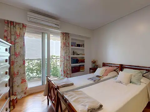 VENTA – Departamento reciclado a nuevo en Recoleta | 2 dormitorios | Cochera | Muy luminoso