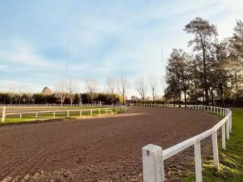 OPORTUNIDAD VENTA CASA 6 AMBIENTES