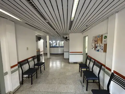 Oficina Monoambiente con 3 baños