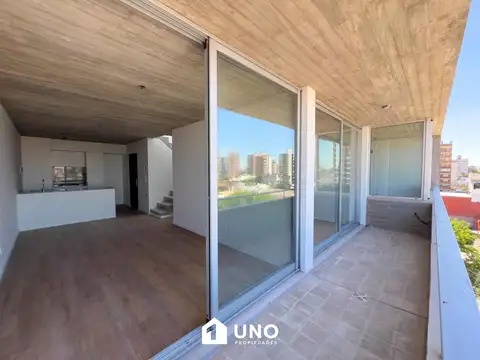 Ituzaingo y Pte. Roca - Ultimo Dpto de 2 Dormitorios. Posibilidad cochera.