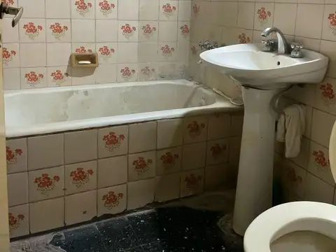 Casa en Los Polvorines venta oportunidad