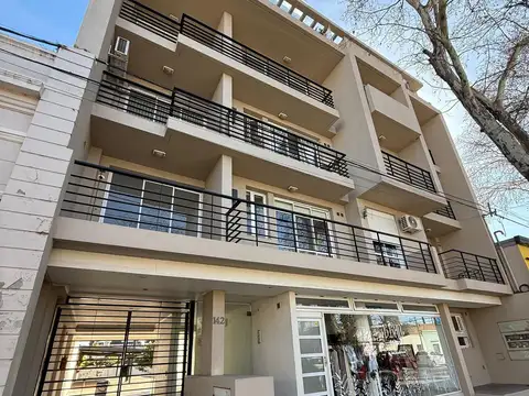 Intendente Giménez 142