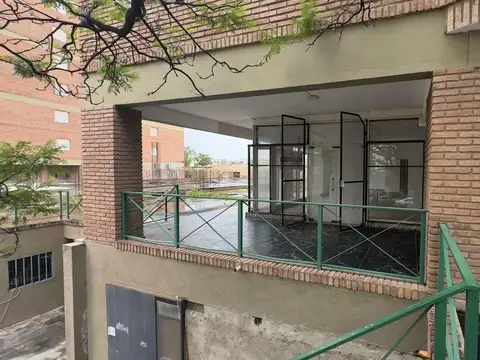 Local en Venta 30 años