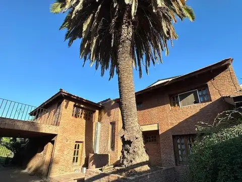 Casa en Venta en Moreno