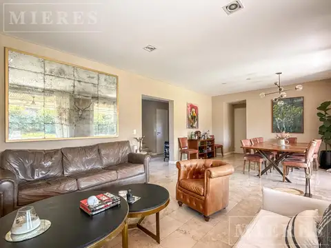 Casa en Venta al Noroeste