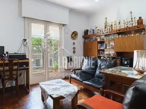 Depto Tipo Casa en Venta en Villa Ortuzar, USD 165.000