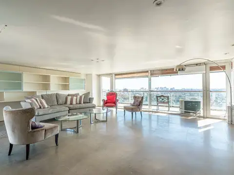 Departamento 6 ambientes con 5 baños