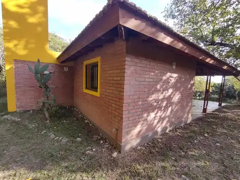 Casa 3 ambientes con 2 baños
