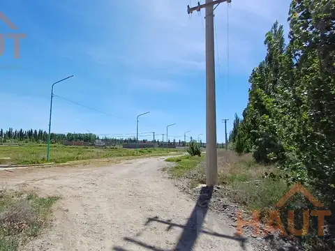 Terreno en Venta en Cinco Saltos, USD 7.700