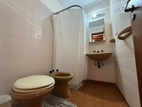 Av. Costanera 3300, Piso 7