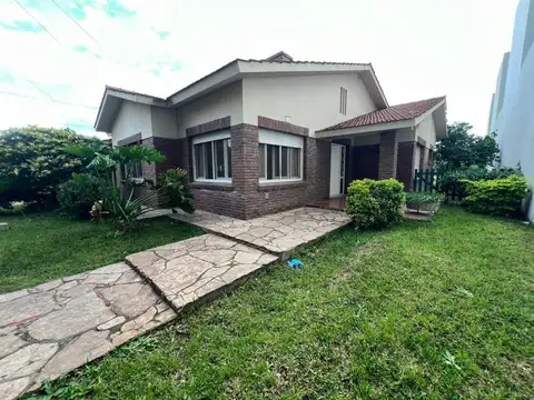 Avenida Estrugamou 1600