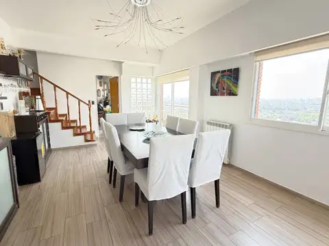 Departamento 5 ambientes con 4 baños