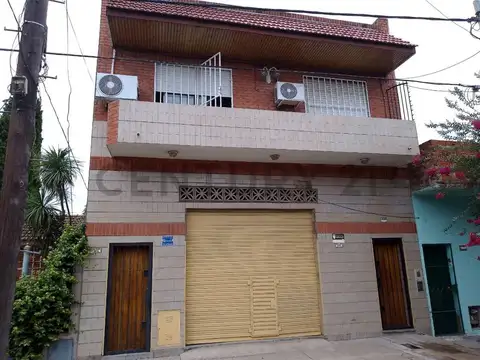 Casa + Departamento + Local