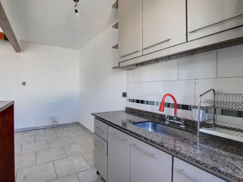 Depto Tipo Casa en Venta en Boedo, USD 110.000