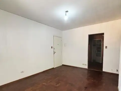 Departamento 5 ambientes con 1 baño