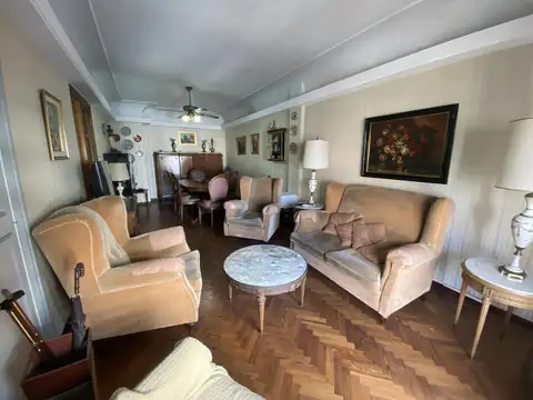 calle 10 entre 45 y 46 Apto banco