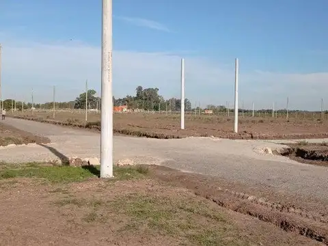 Terreno en Venta en Villa Elvira, USD 21.000