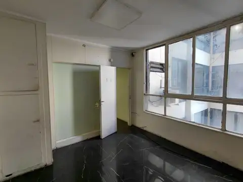 VENTA OFICINA  MICROCENTRO, SAN NICOLAS