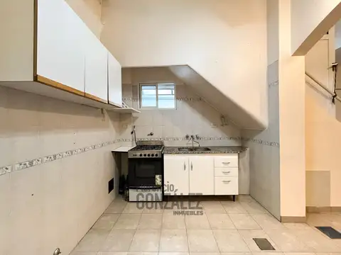 Depto Tipo Casa 2 ambientes con 1 baño